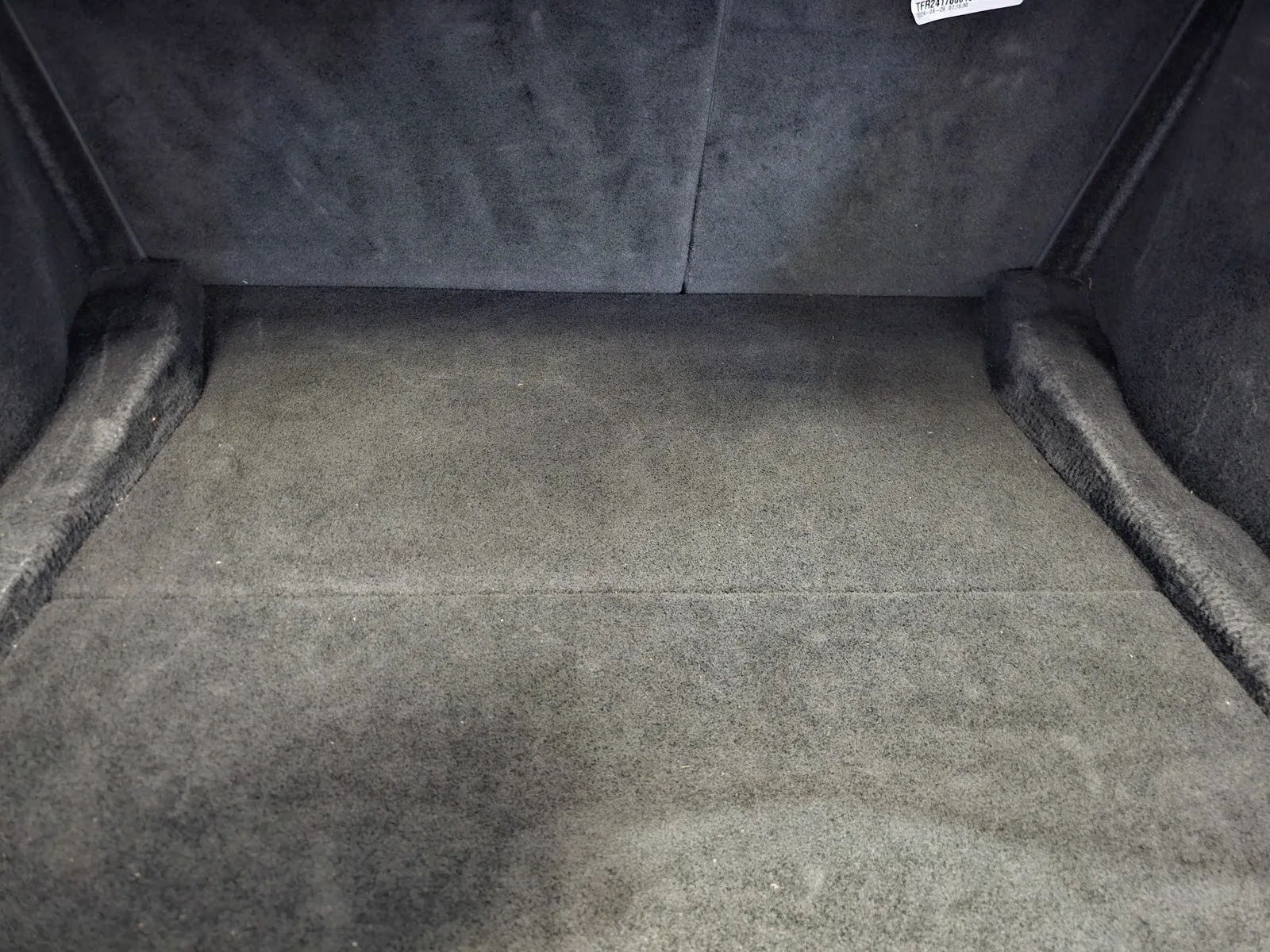 Tesla Model 3 photo 10
