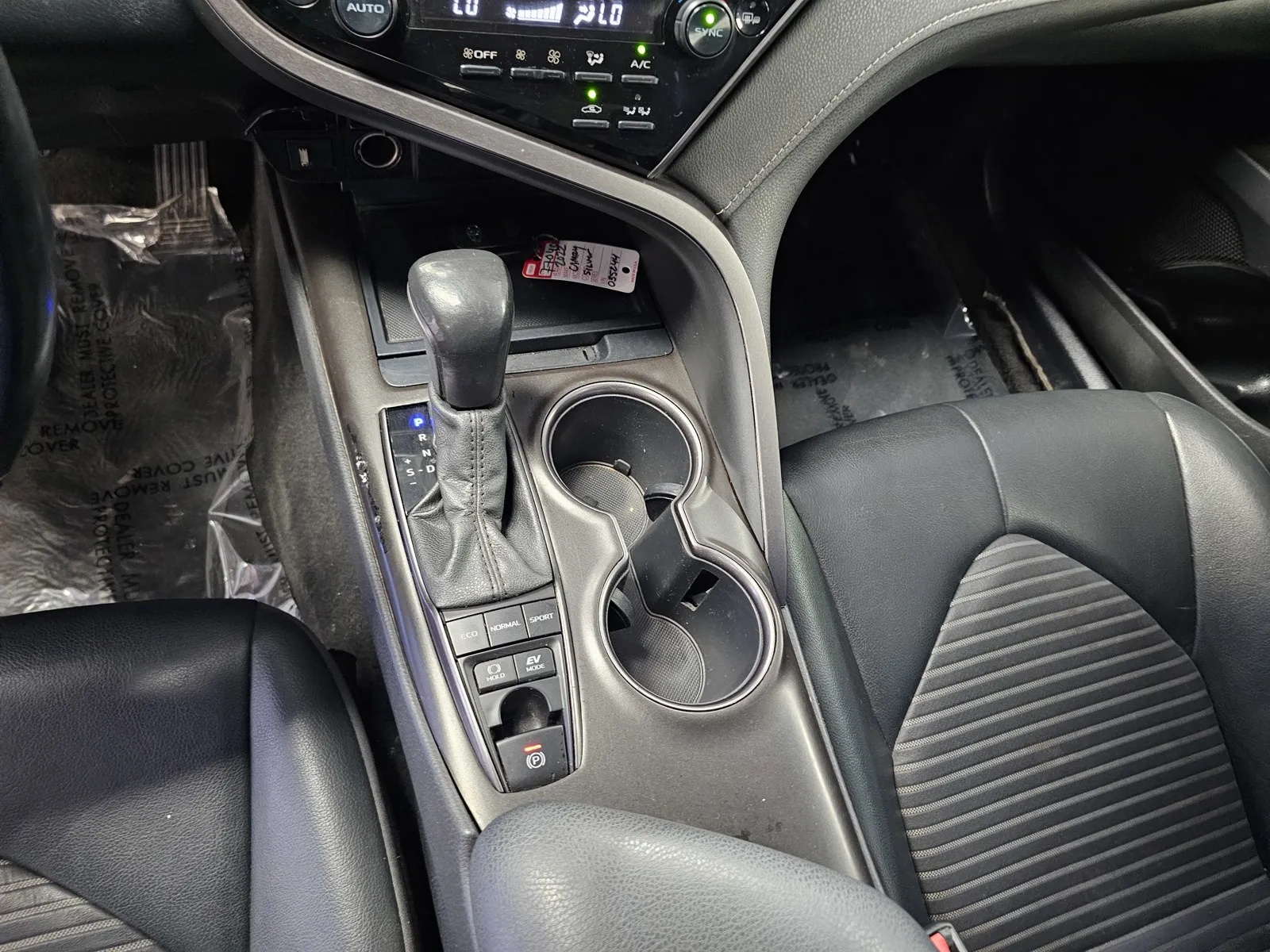 Toyota Camry photo 17
