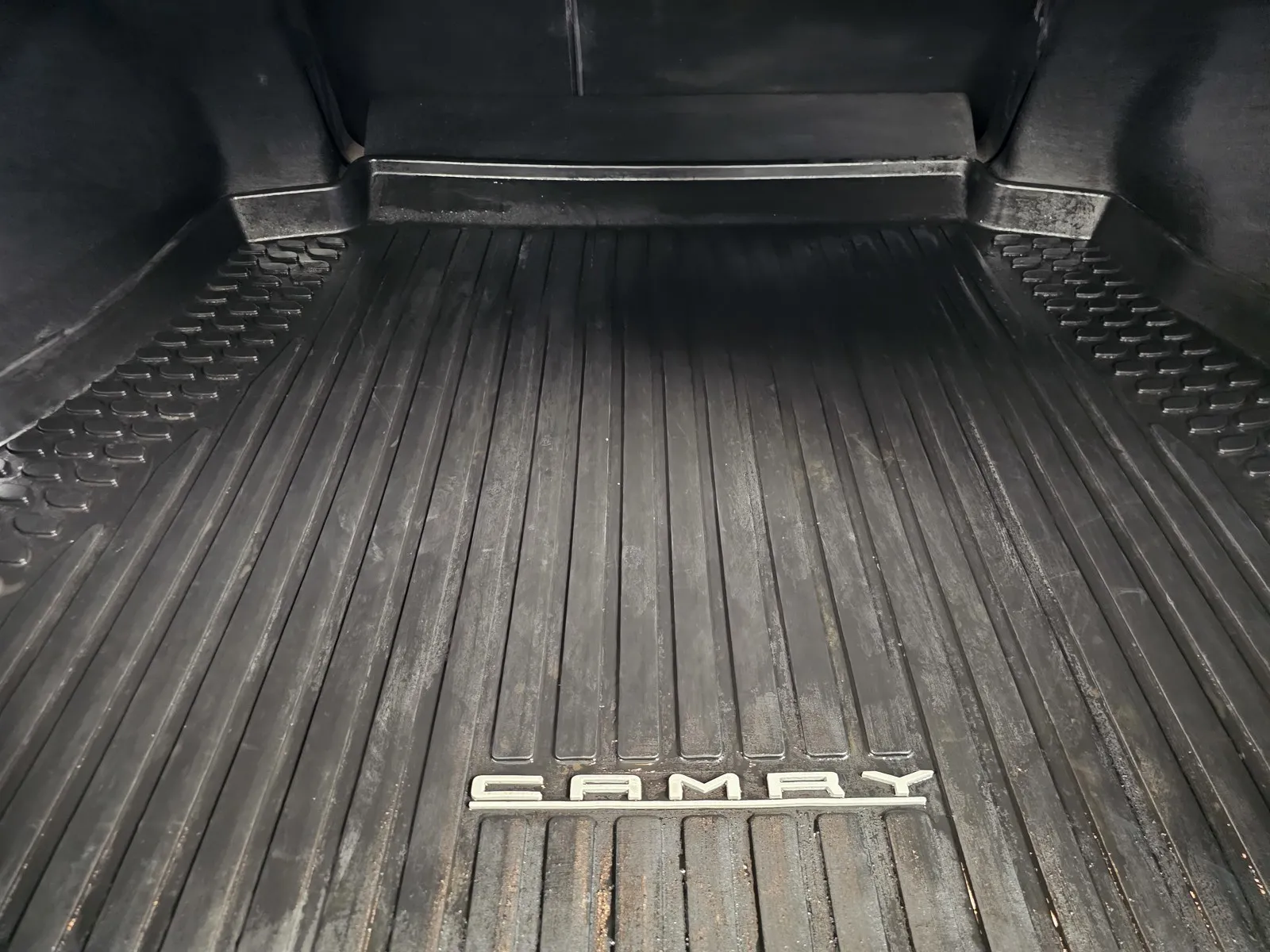 Toyota Camry photo 10