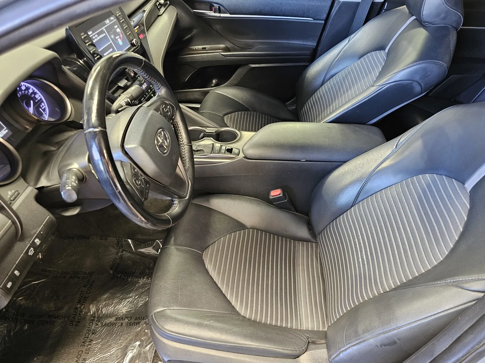 Toyota Camry photo 14