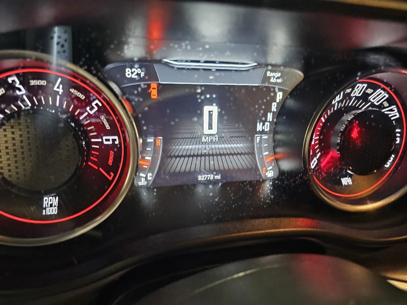 Dodge Challenger photo 12