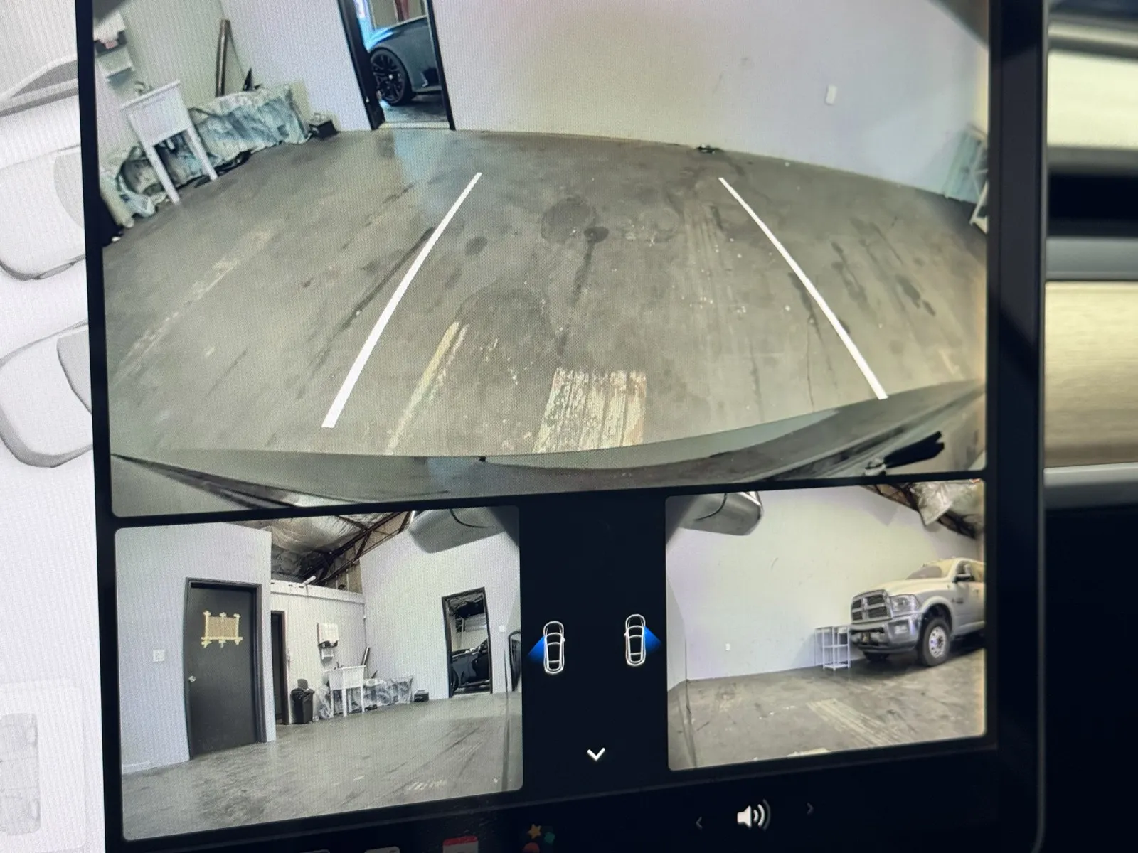 Tesla Model 3 photo 15