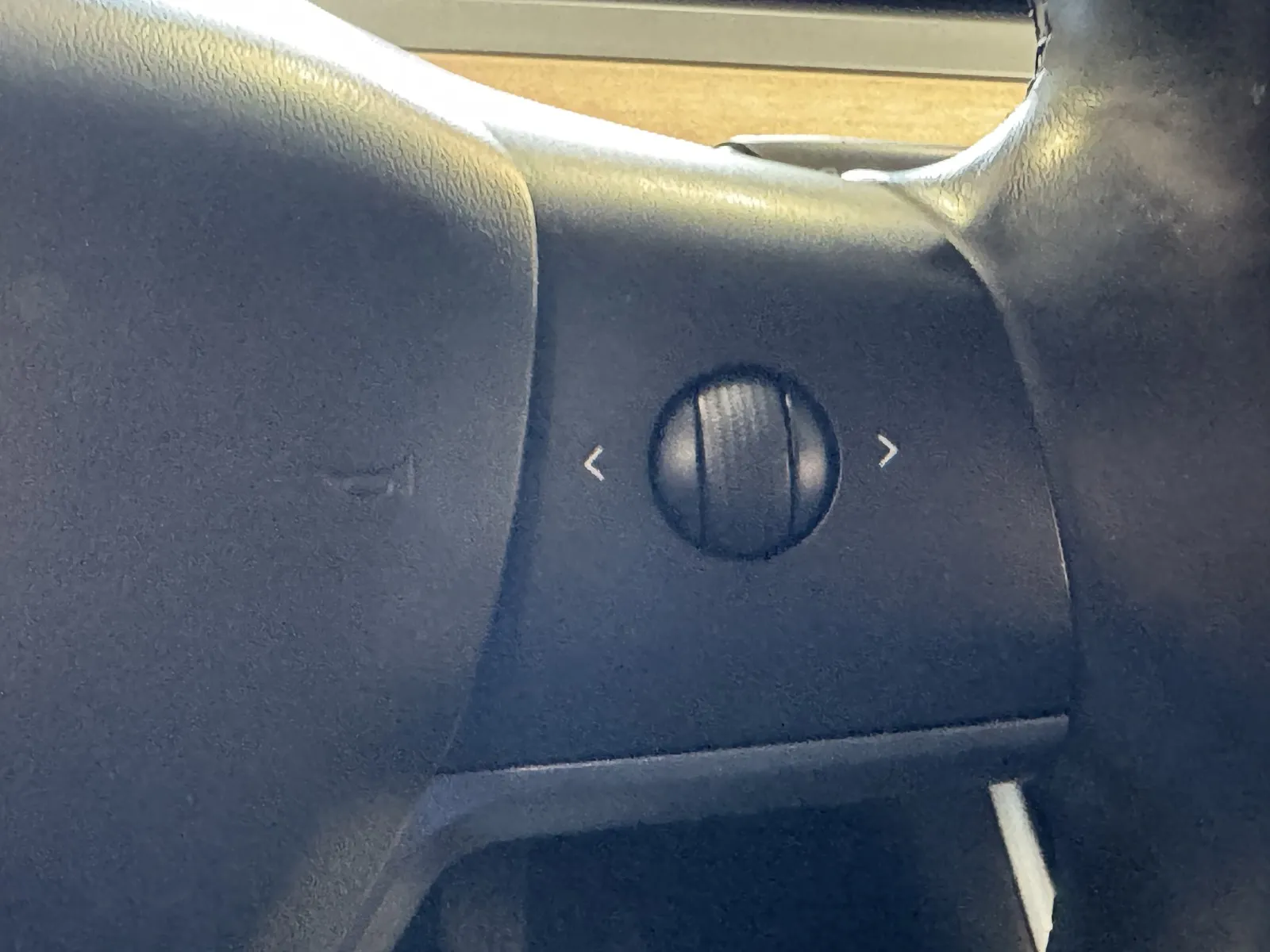 Tesla Model 3 photo 18