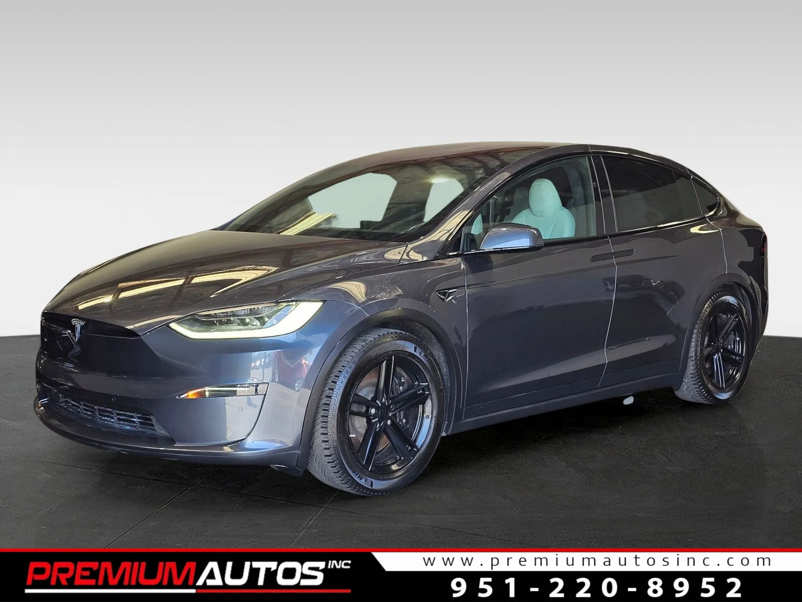 2022 Tesla Model X Base