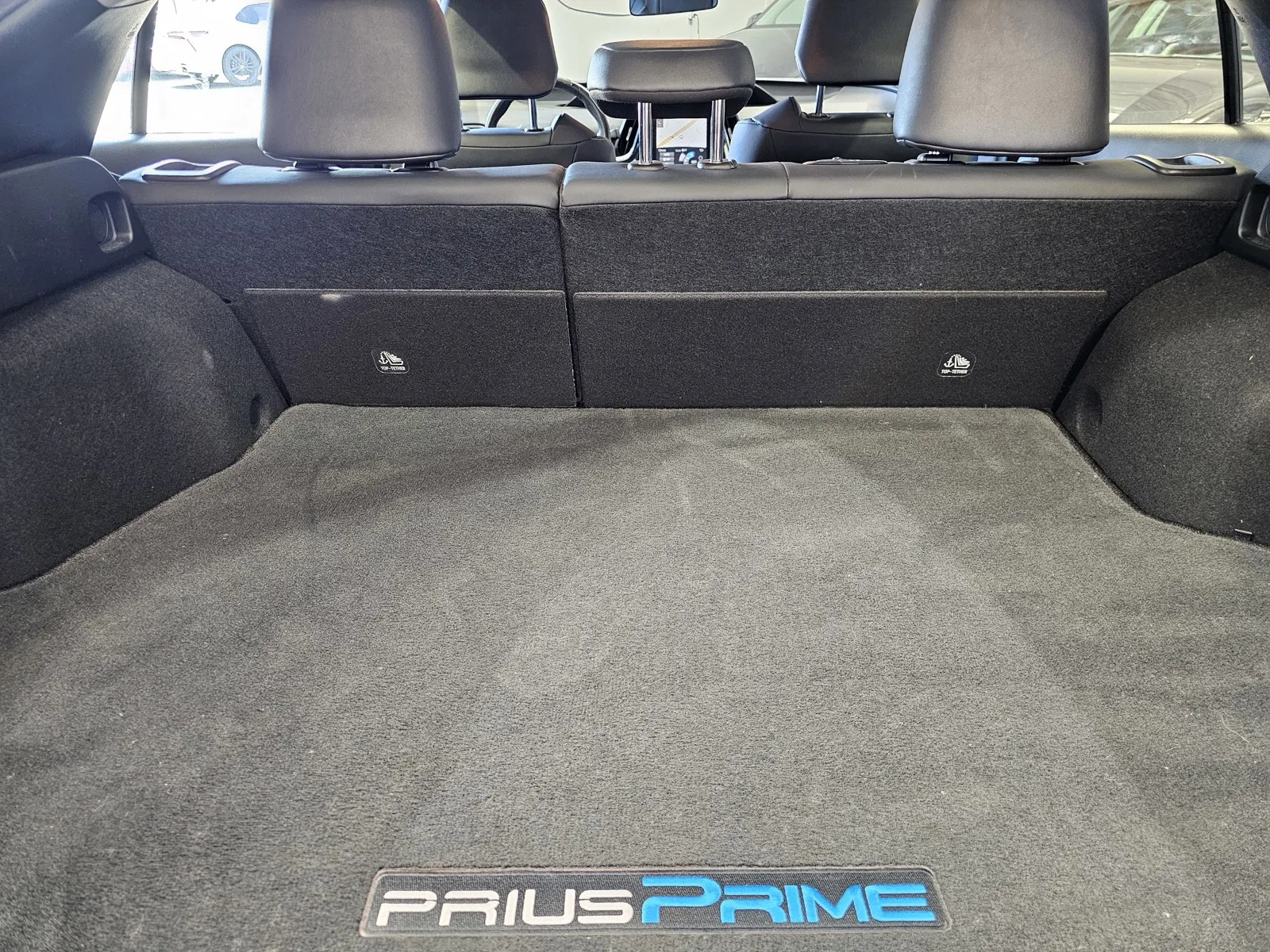Toyota Prius photo 10
