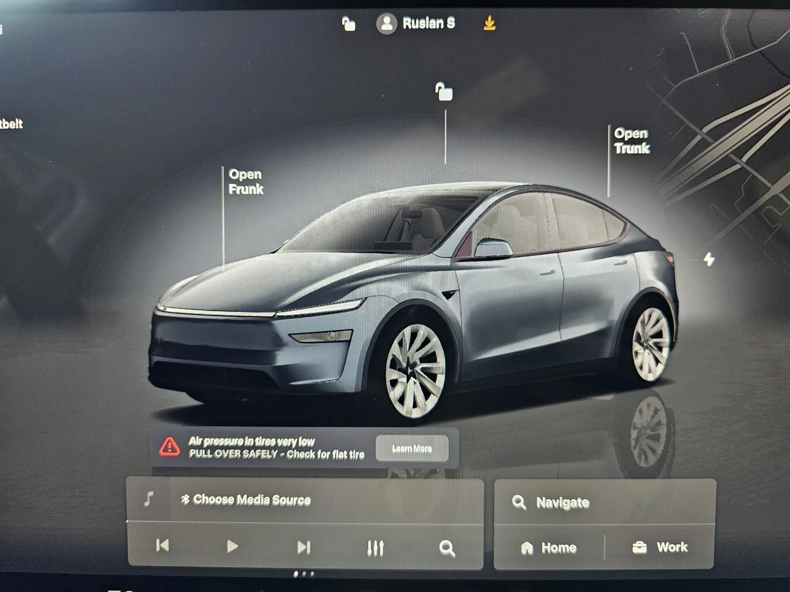 Tesla Model Y photo 16