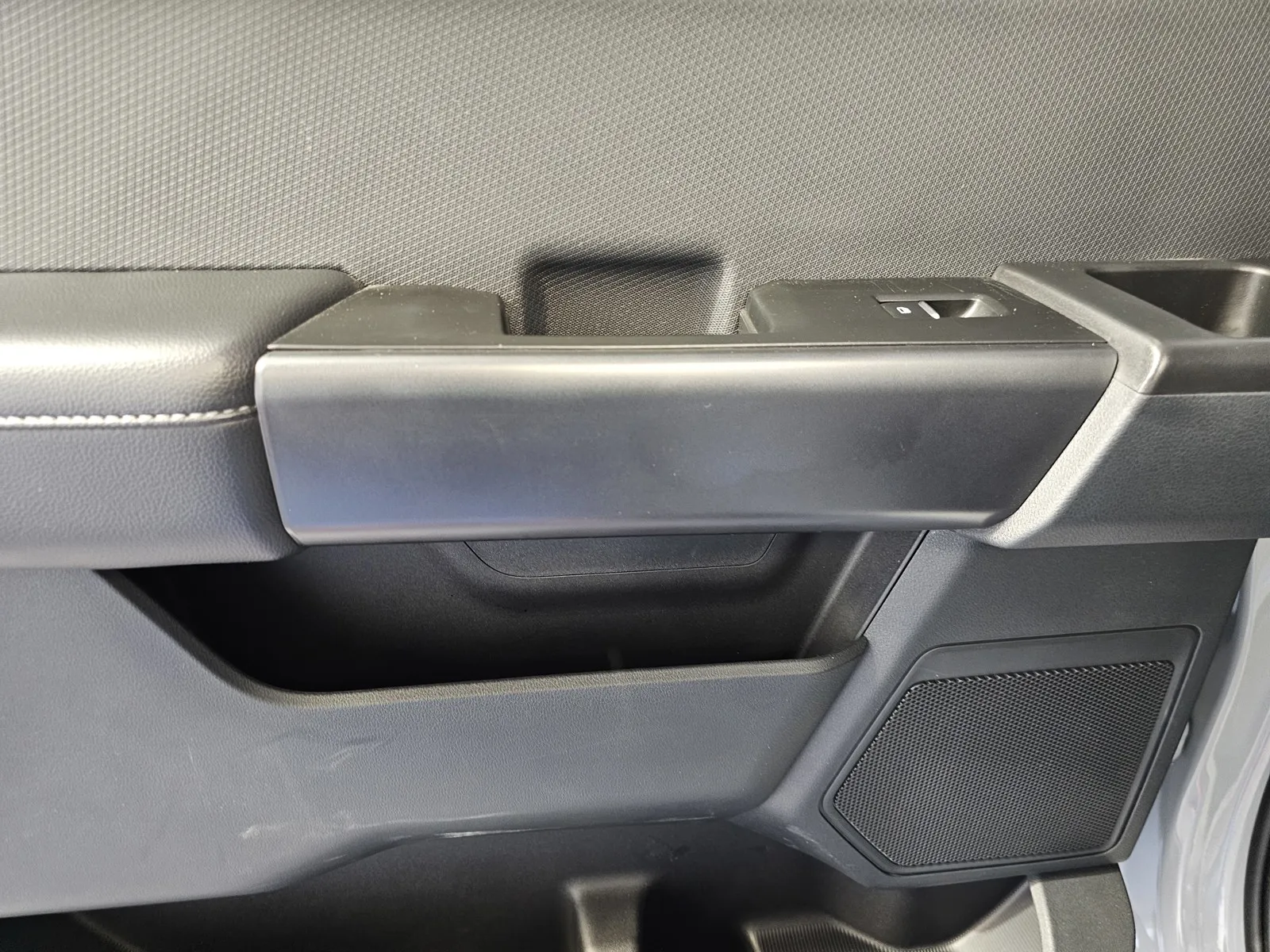 Ford F-150 photo 12