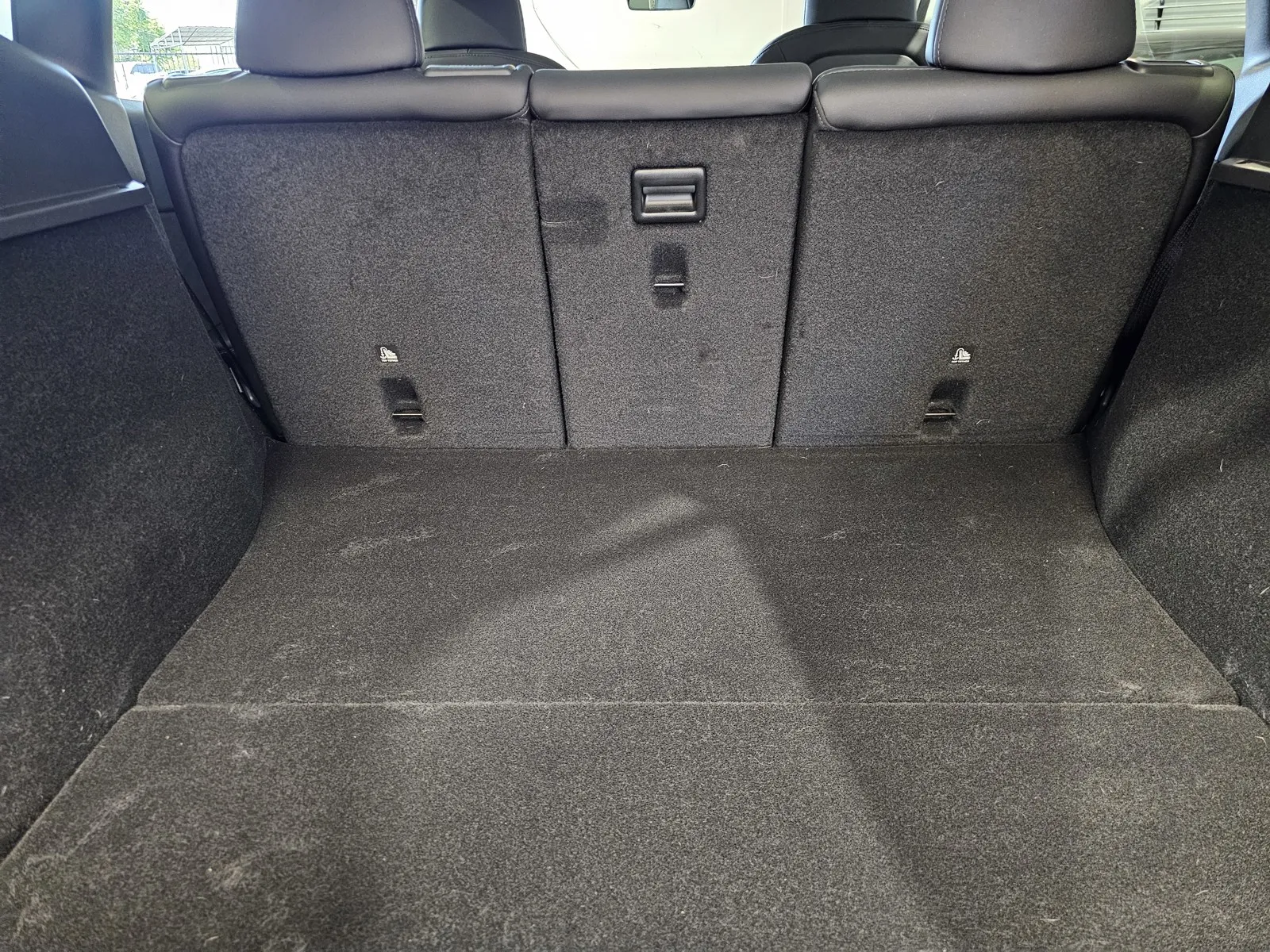 Tesla Model Y photo 10