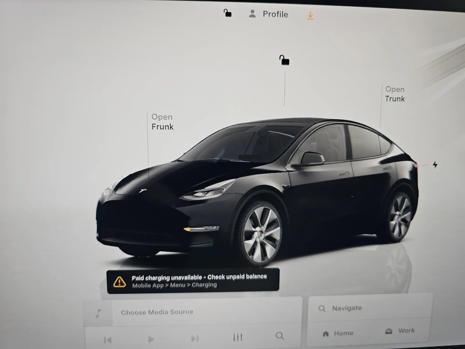 Tesla Model Y photo 16