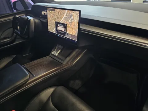 More photos of 2022 Tesla Model X at Premium Autos - Norco, CA