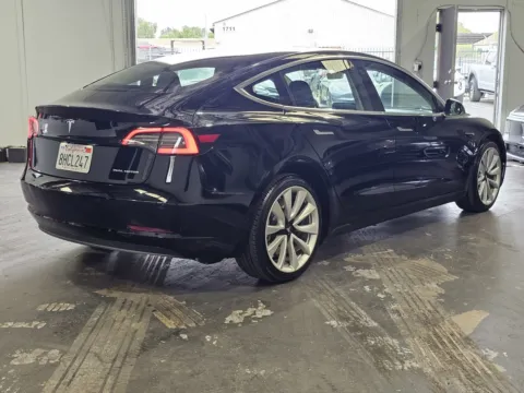 More photos of 2018 Tesla Model 3 LONG RANGE at Premium Autos - Norco, CA