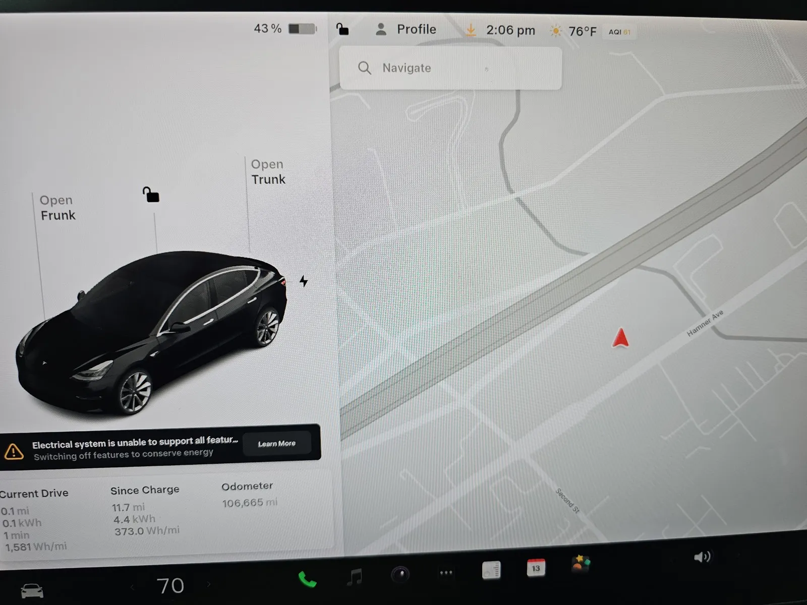 Tesla Model 3 photo 16