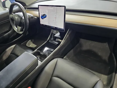 More photos of 2019 Tesla Model 3 STANDARD PLUS at Premium Autos - Norco, CA