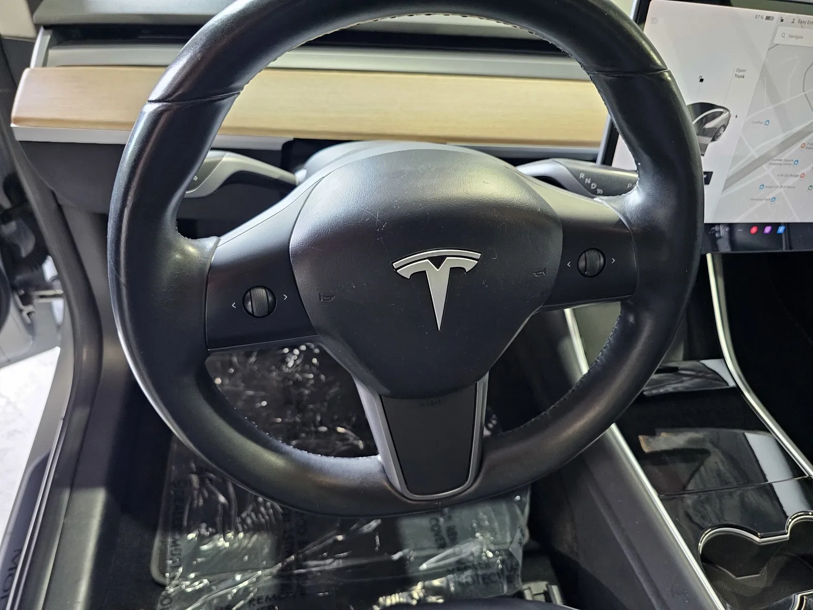 Tesla Model 3 photo 15