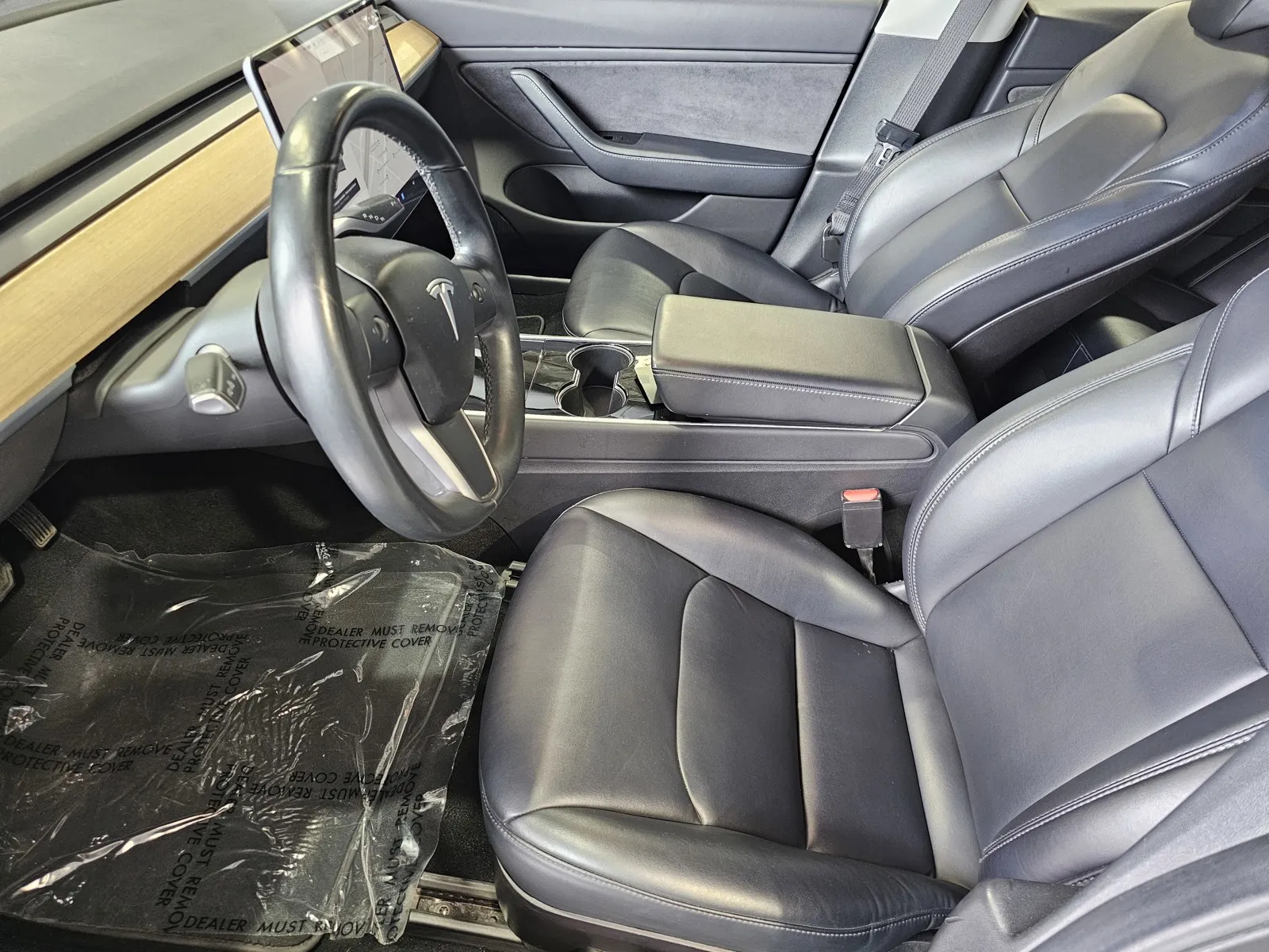 Tesla Model 3 photo 14