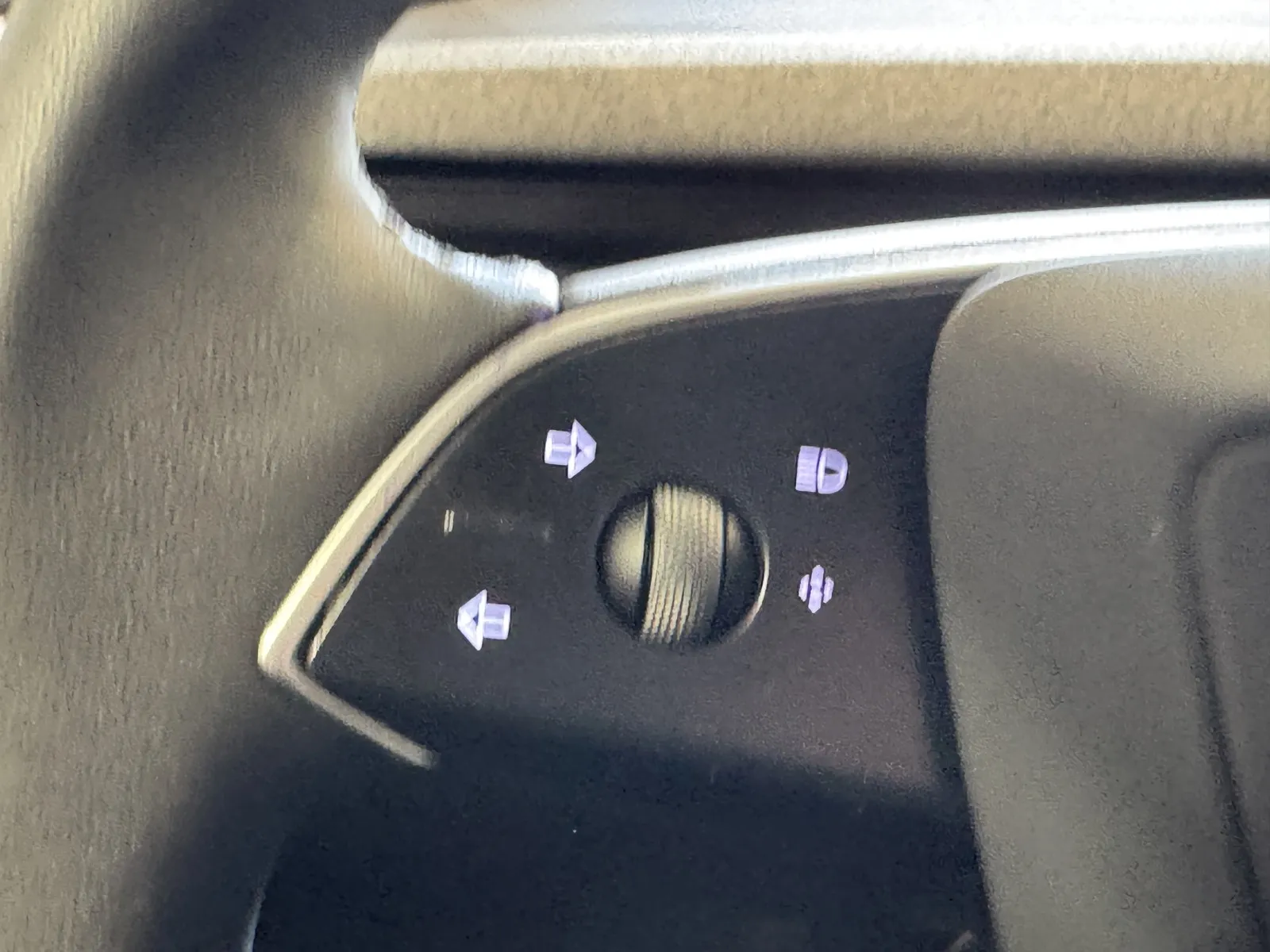 Tesla Model 3 photo 20