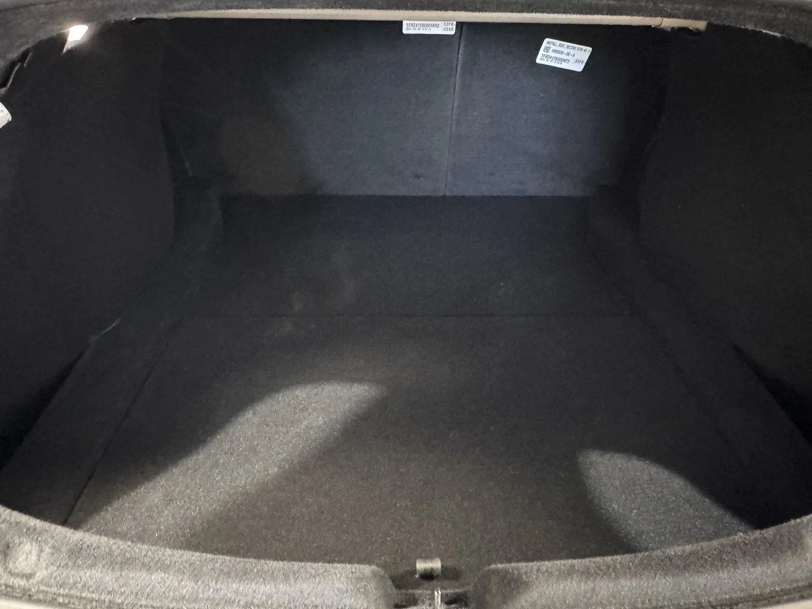 Tesla Model 3 photo 10