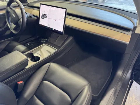 More photos of 2021 Tesla Model 3 Performance at Premium Autos - Norco, CA