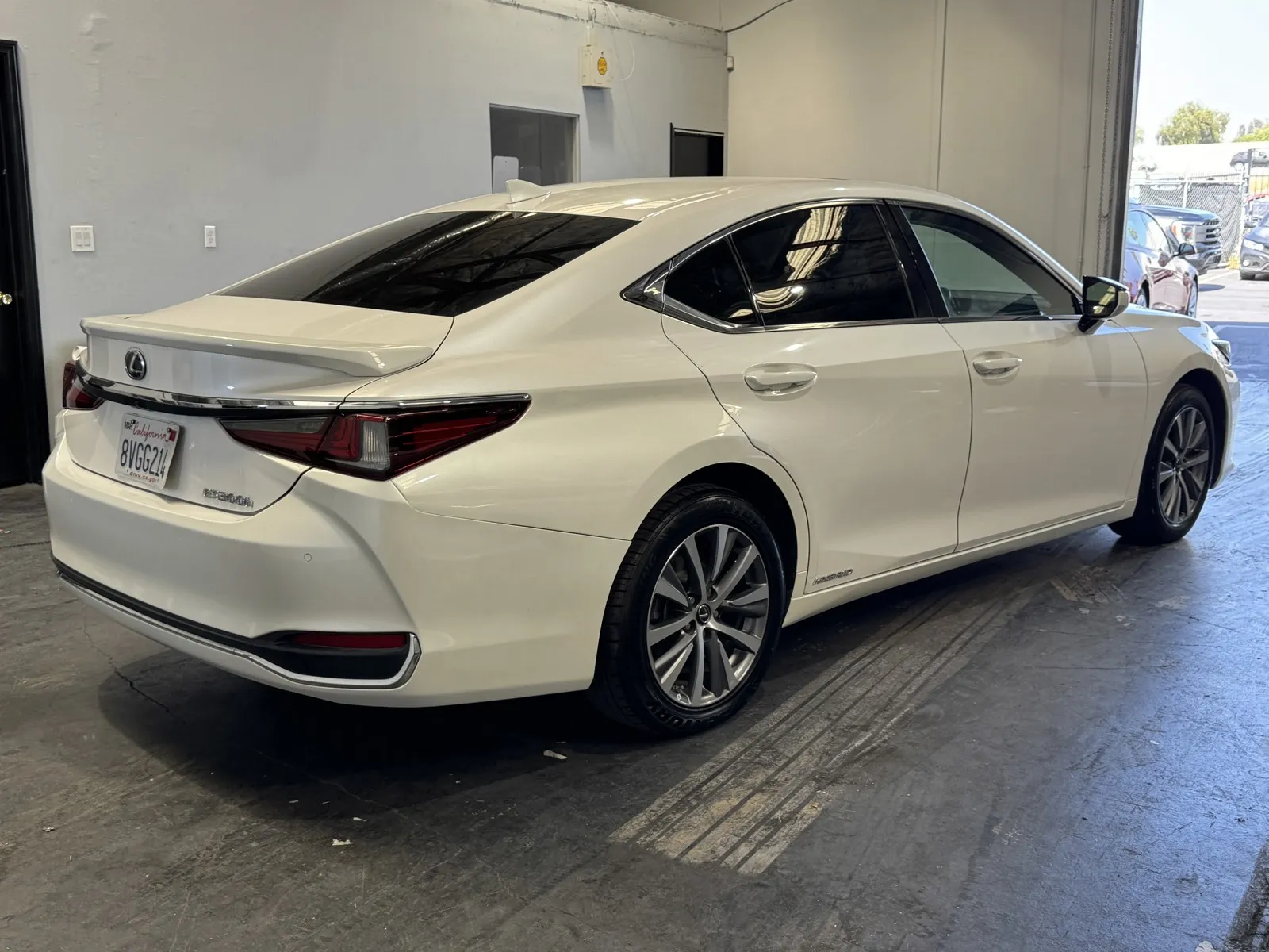 Lexus ES photo 4