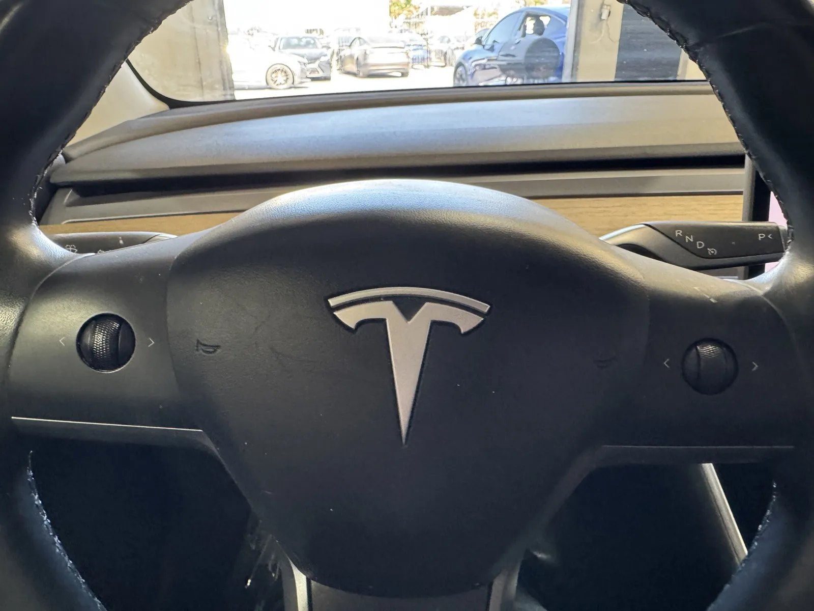 Tesla Model 3 photo 20