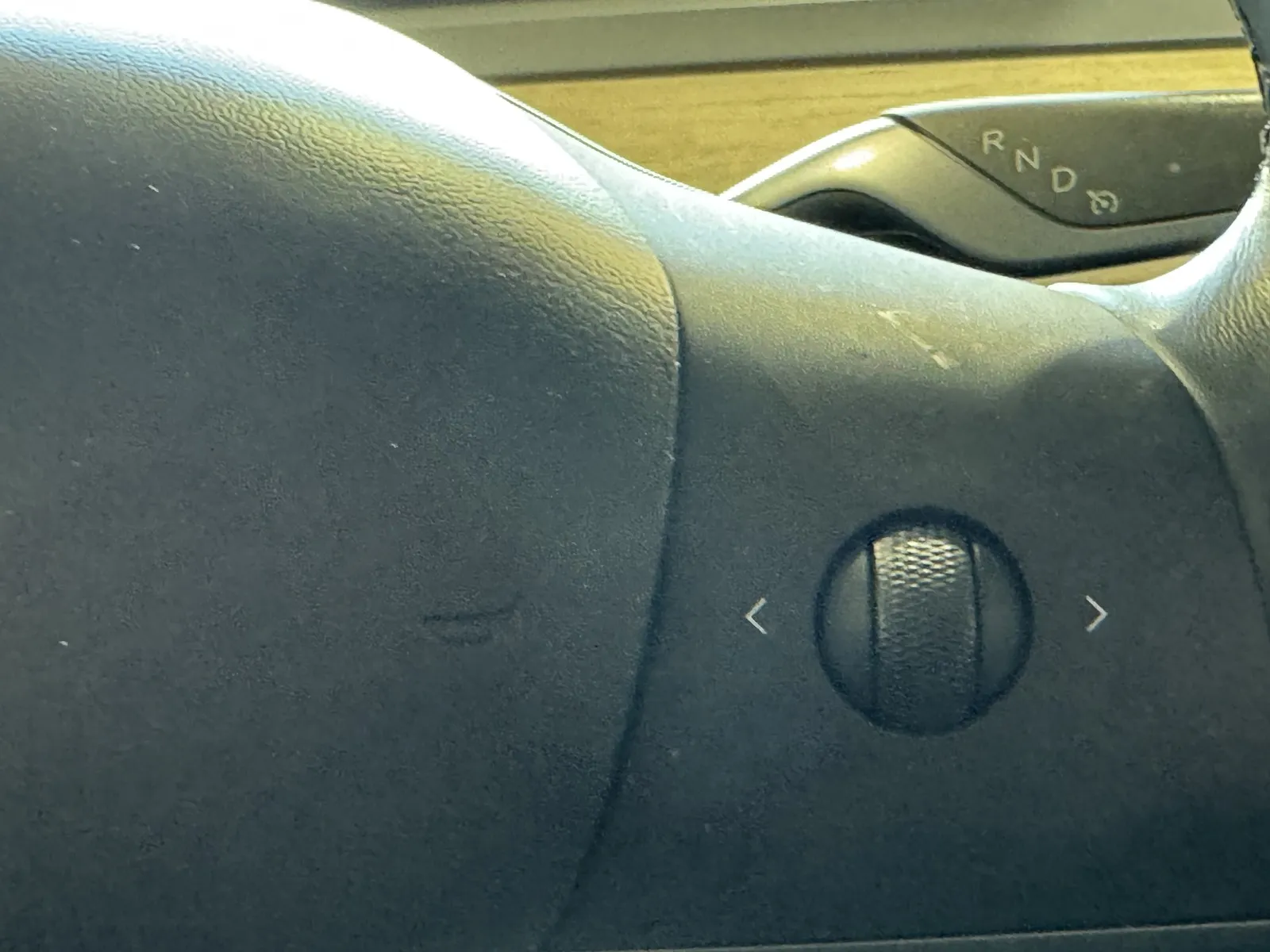 Tesla Model 3 photo 18