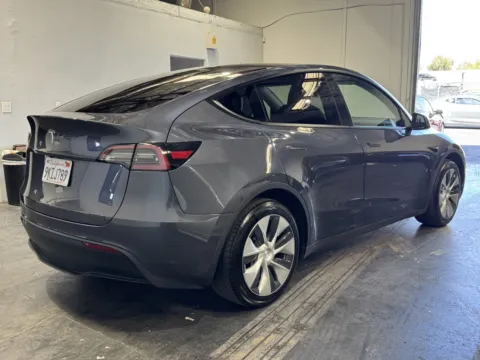 More photos of 2023 Tesla Model Y at Premium Autos - Norco, CA