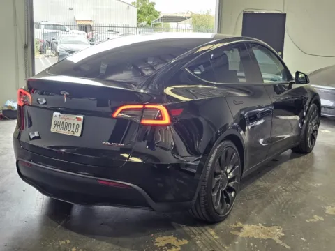 More photos of 2023 Tesla Model Y Performance at Premium Autos - Norco, CA