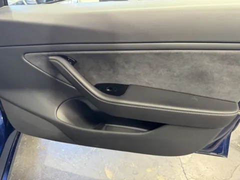More photos of 2018 Tesla Model 3 LONG RANGE at Premium Autos - Norco, CA