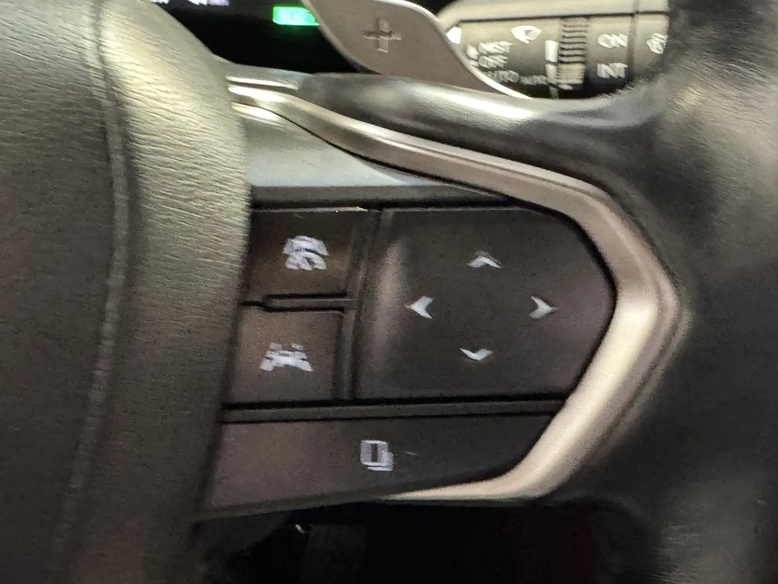 Lexus NX photo 19