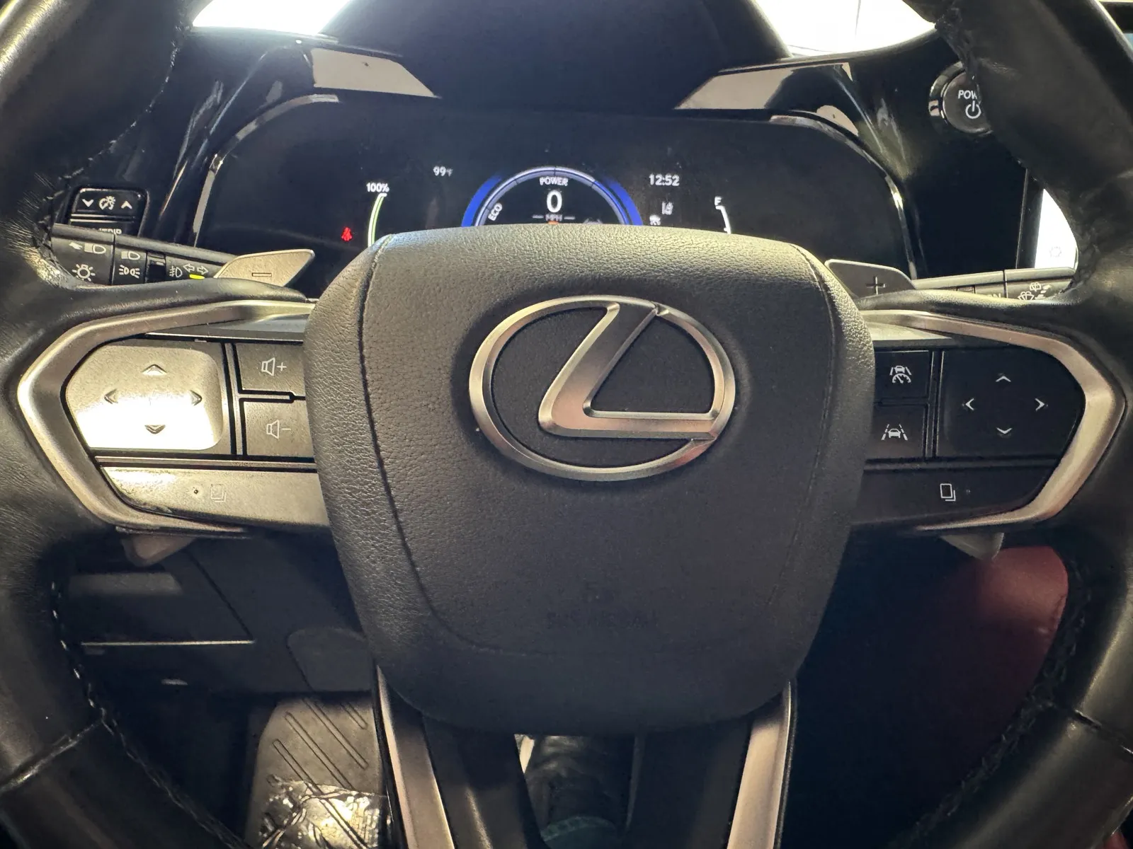 Lexus NX photo 22