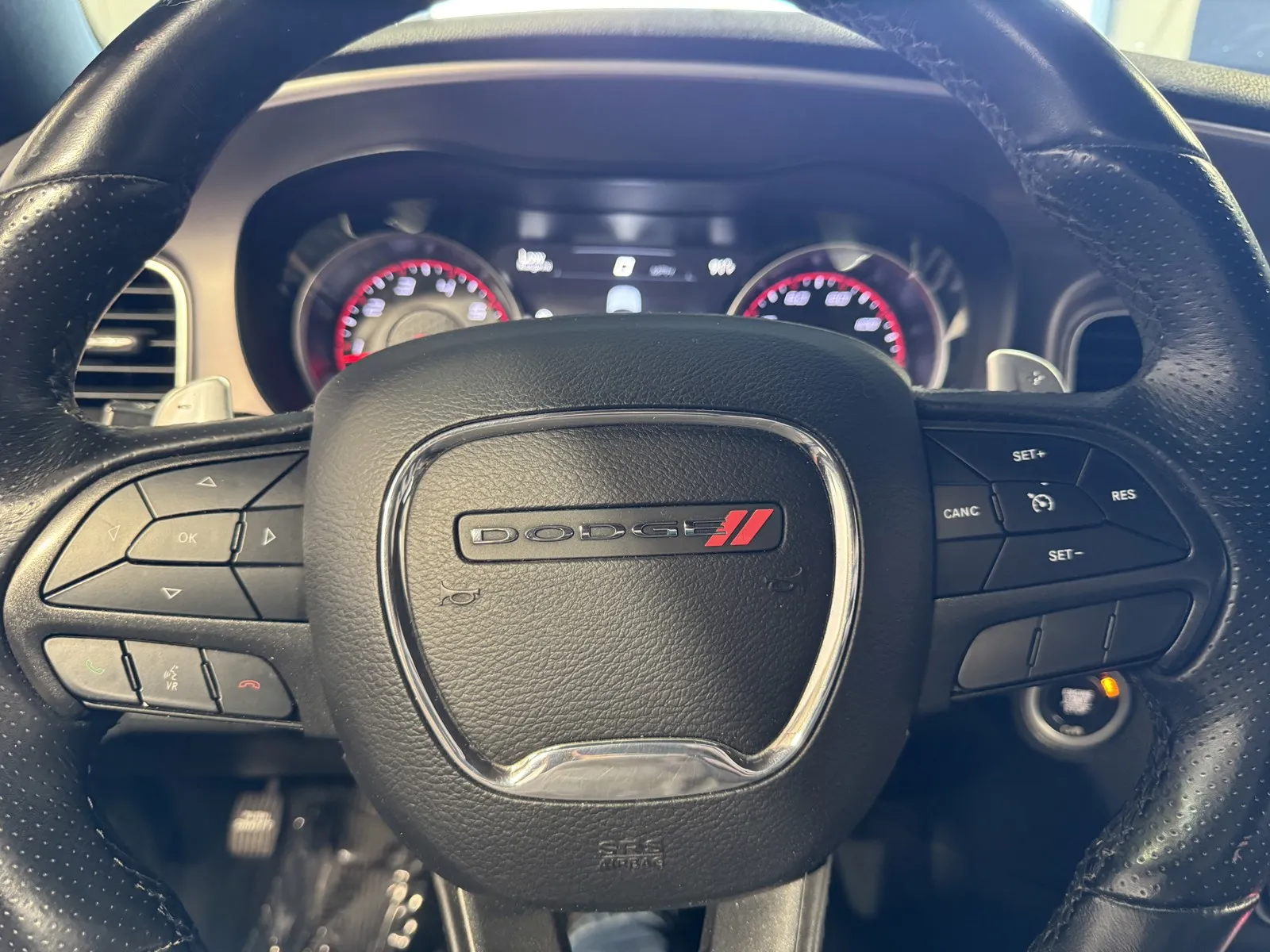 Dodge Charger photo 17
