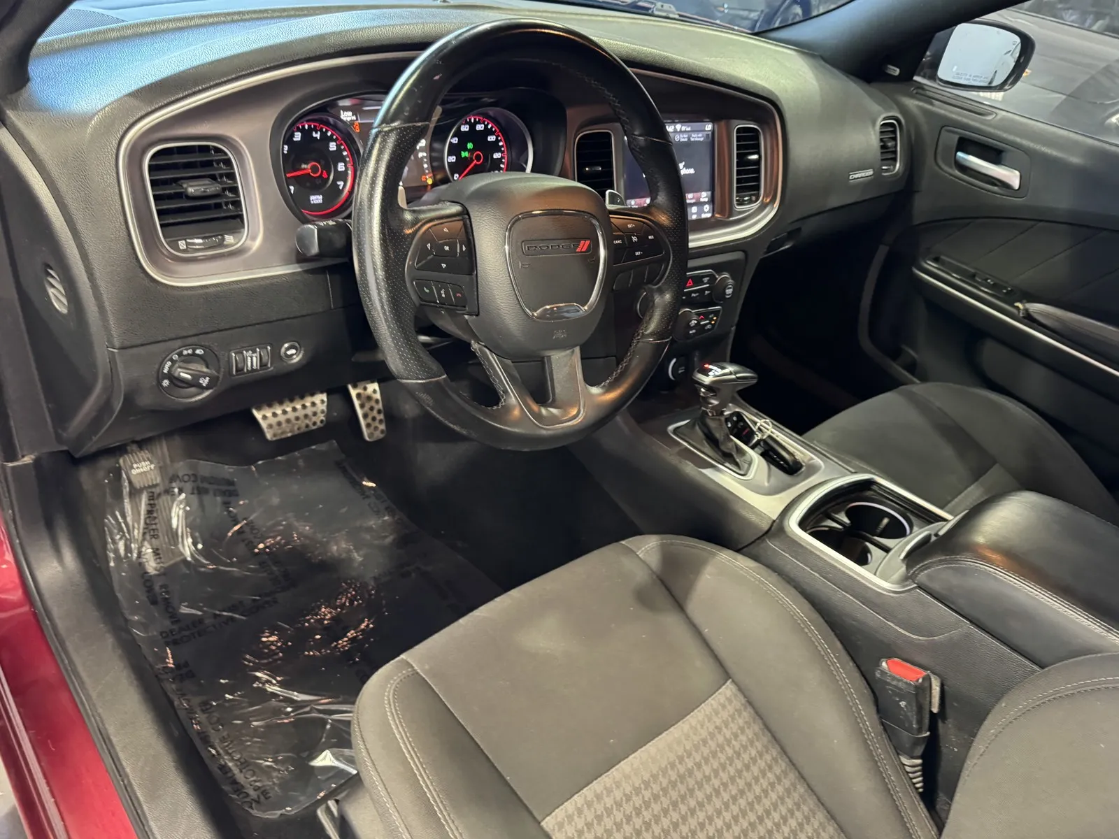 Dodge Charger photo 11