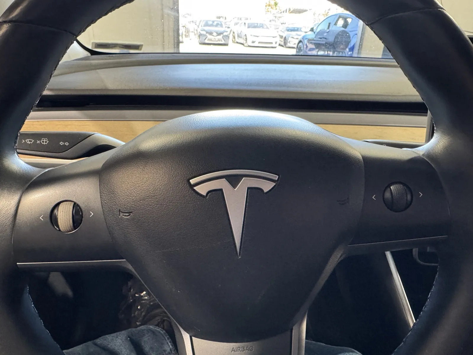 Tesla Model 3 photo 20