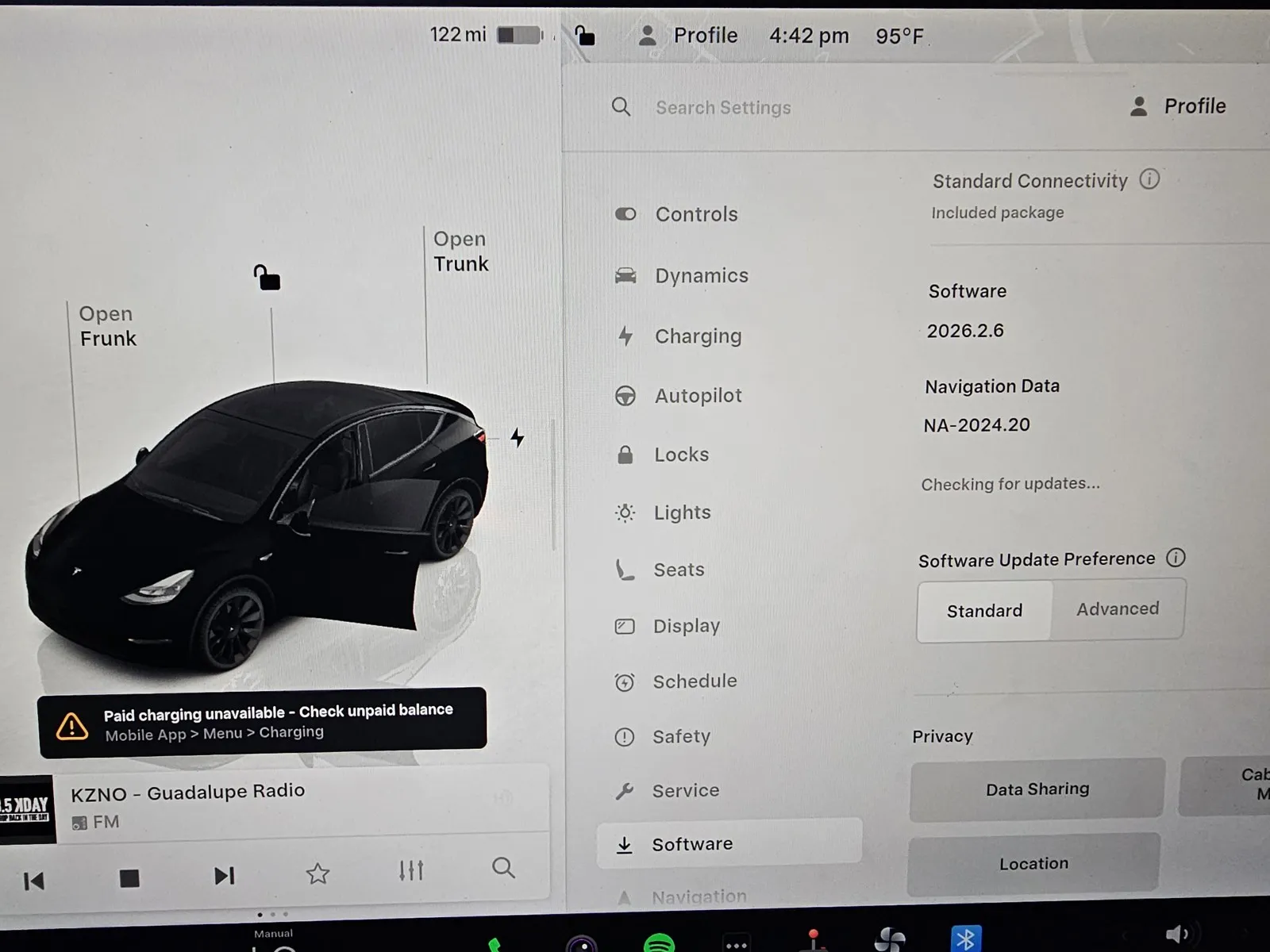 Tesla Model Y photo 18