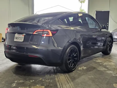 More photos of 2020 Tesla Model Y Long Range at Premium Autos - Norco, CA