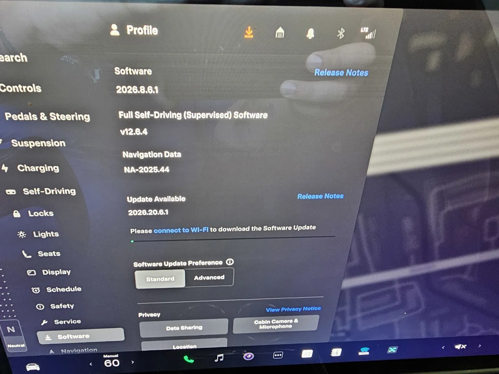 Tesla Model X photo 17