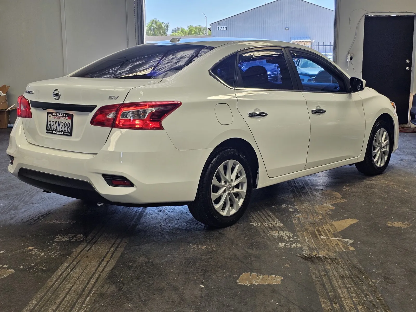 Nissan Sentra photo 4