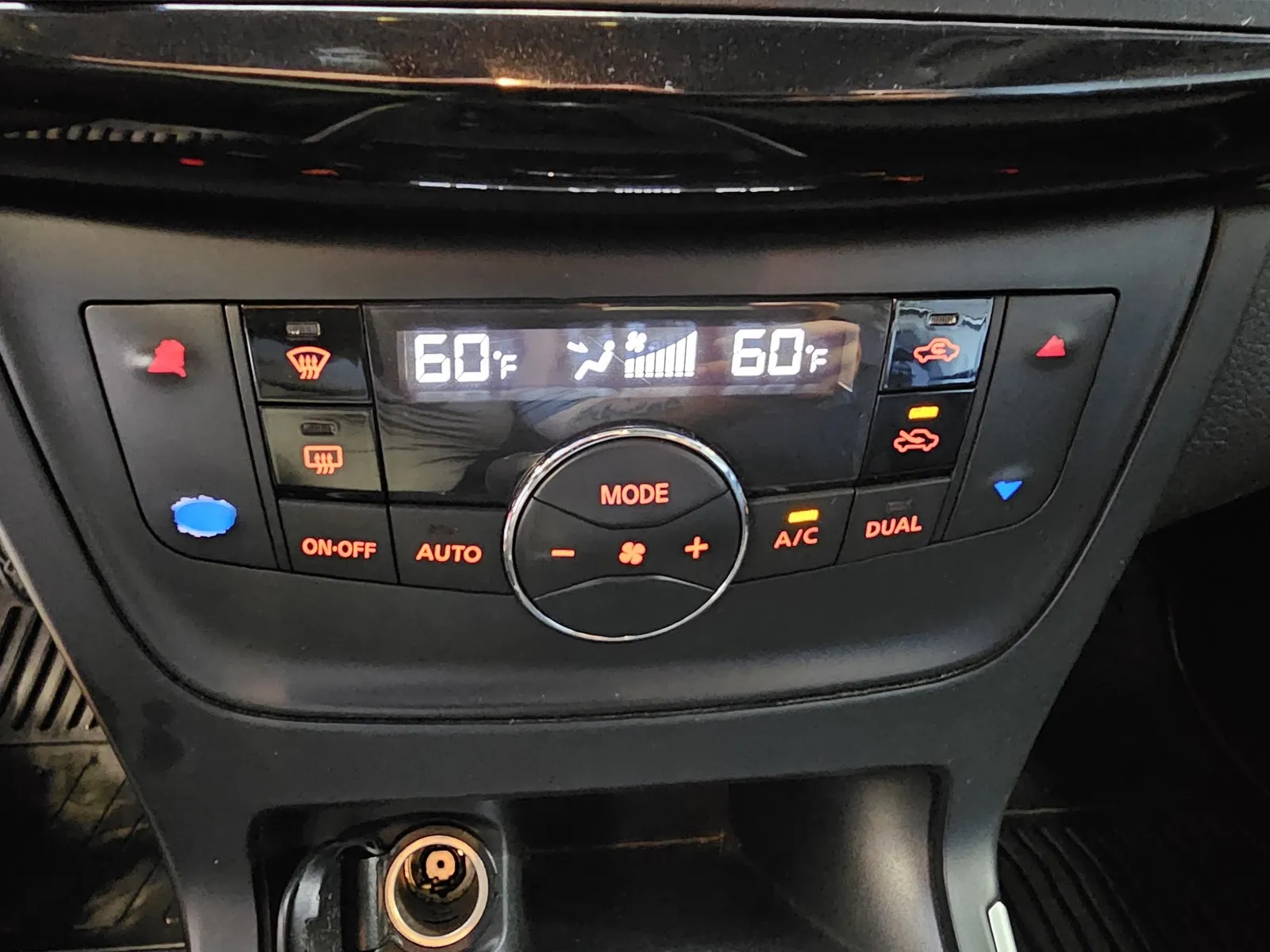 Nissan Sentra photo 18