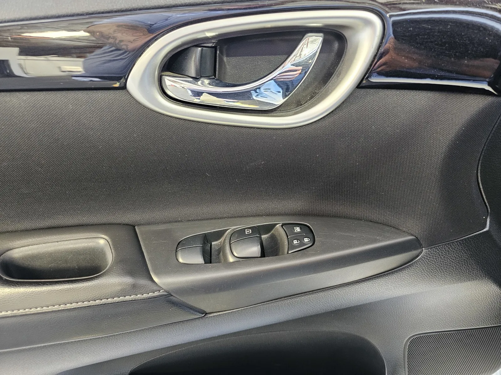 Nissan Sentra photo 13