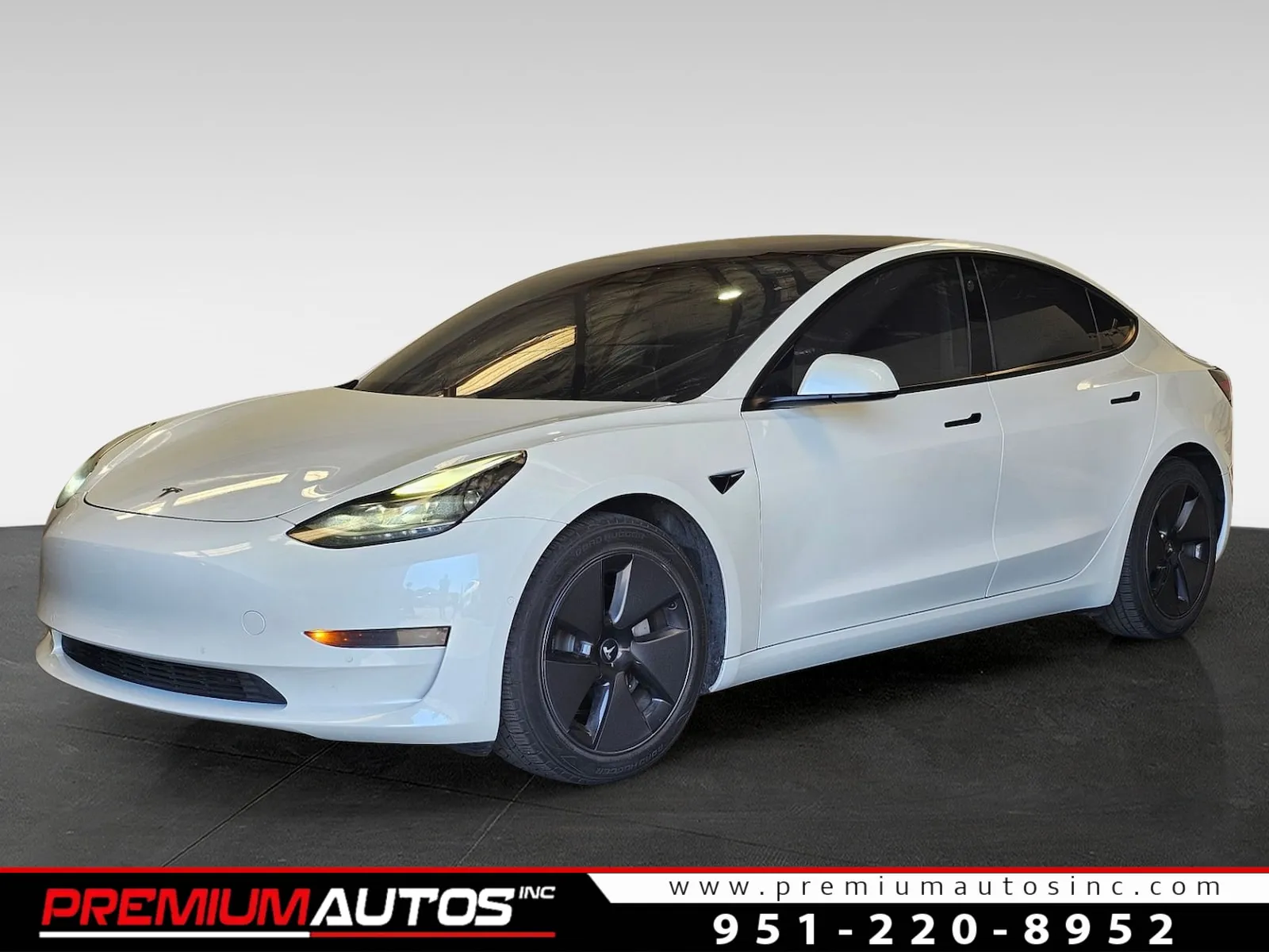 White 2021 Tesla Model 3 Standard Range Plus for sale in Norco, CA