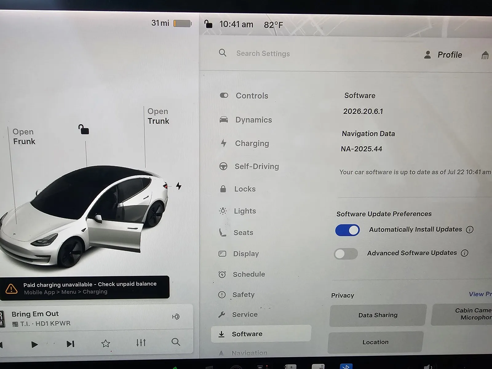 Tesla Model 3 photo 17