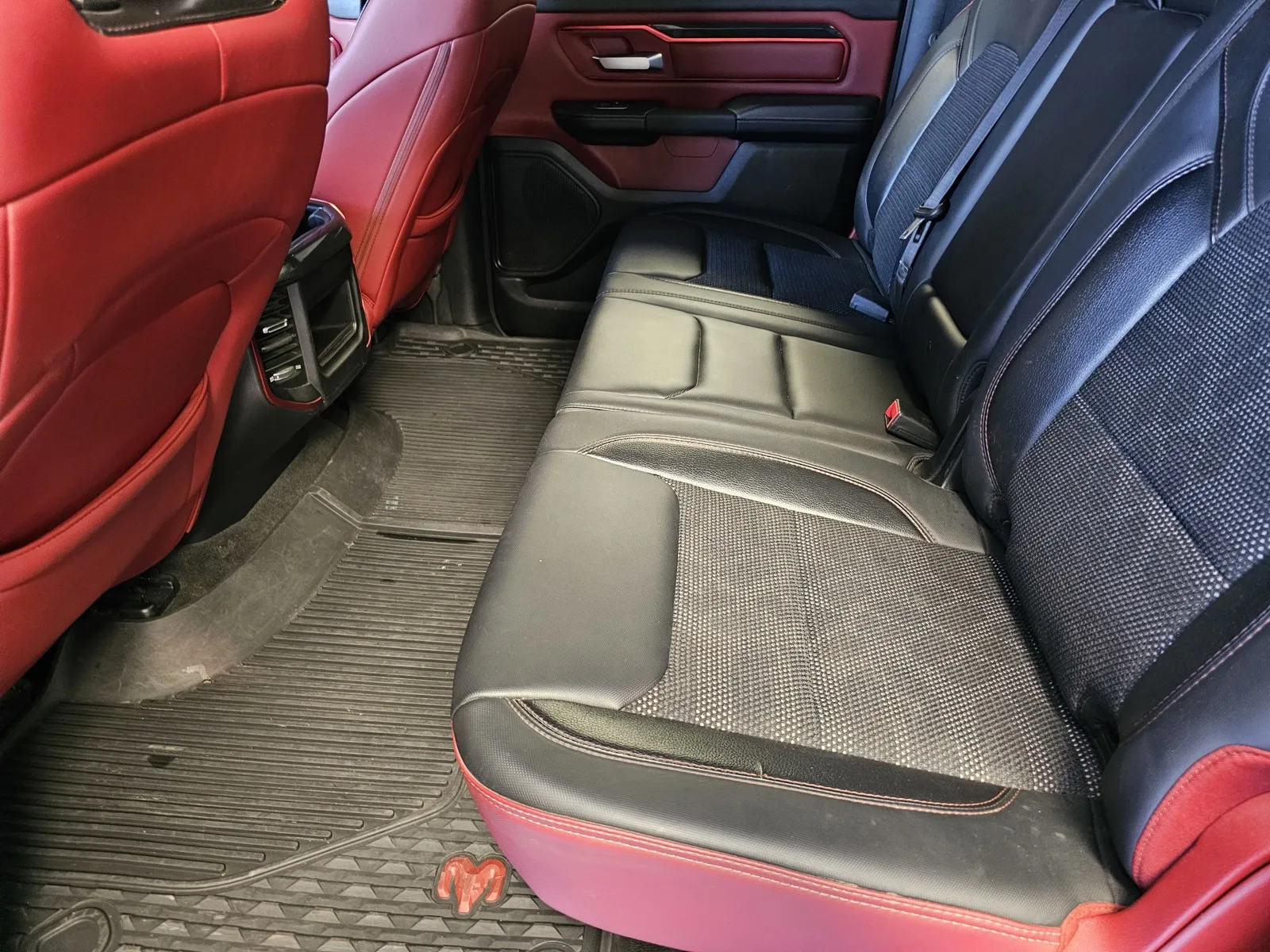 Ram 1500 photo 12