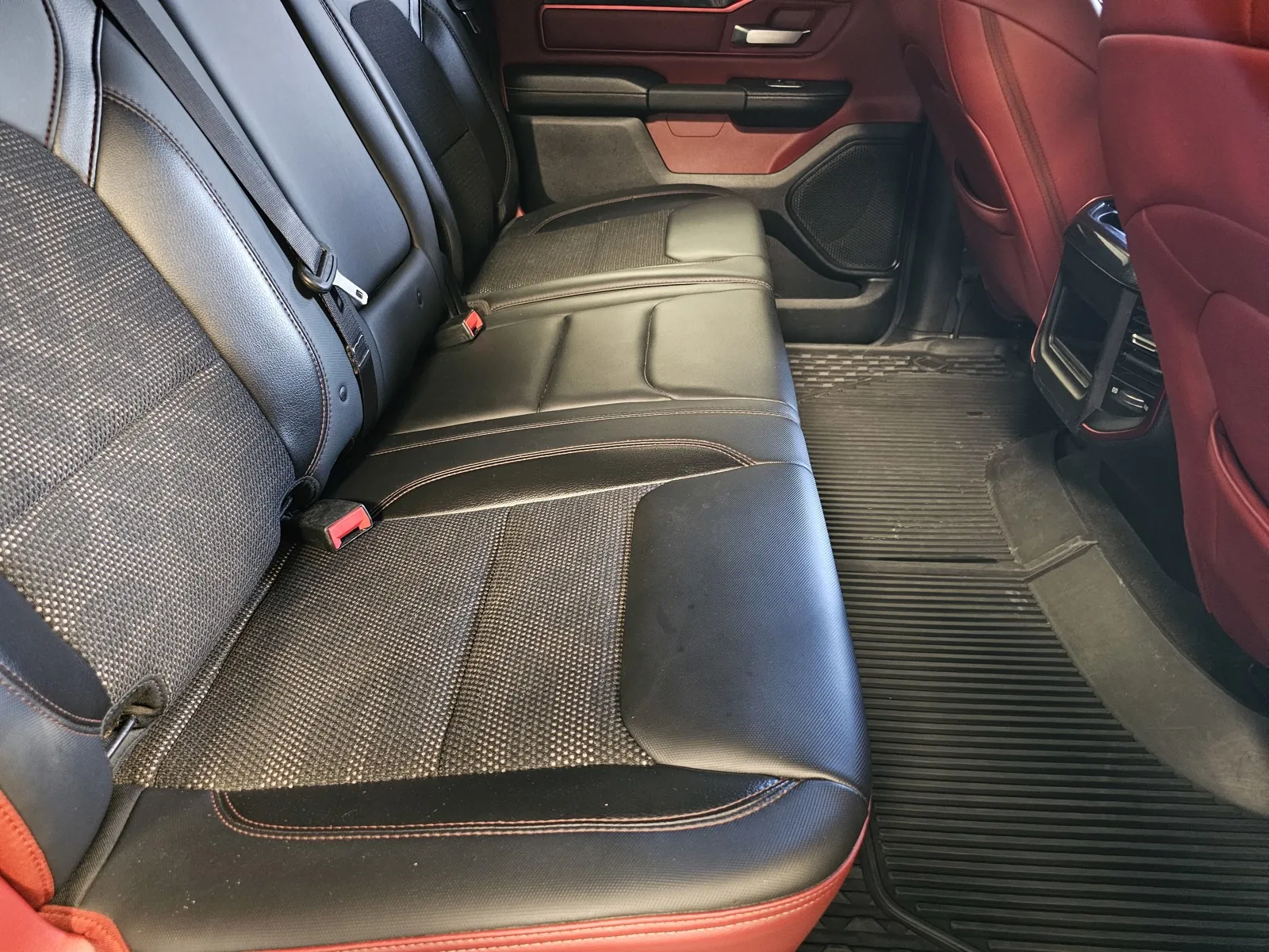 Ram 1500 photo 9