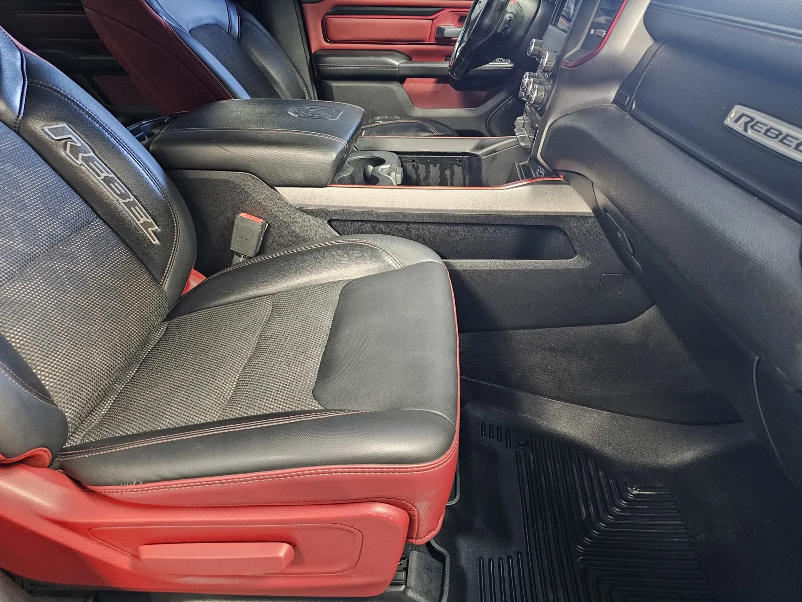 Ram 1500 photo 7