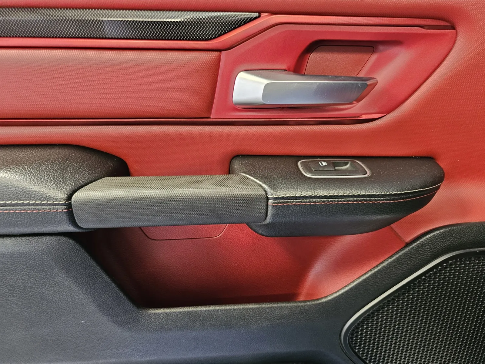Ram 1500 photo 11