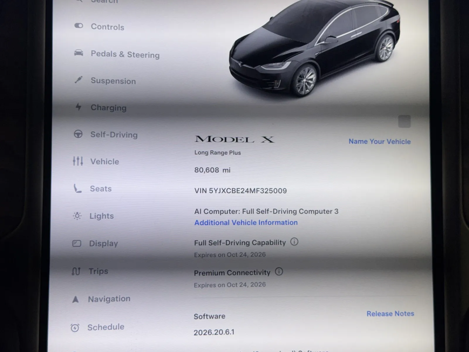 Tesla Model X photo 16