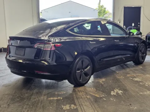 More photos of 2020 Tesla Model 3 at Premium Autos - Norco, CA