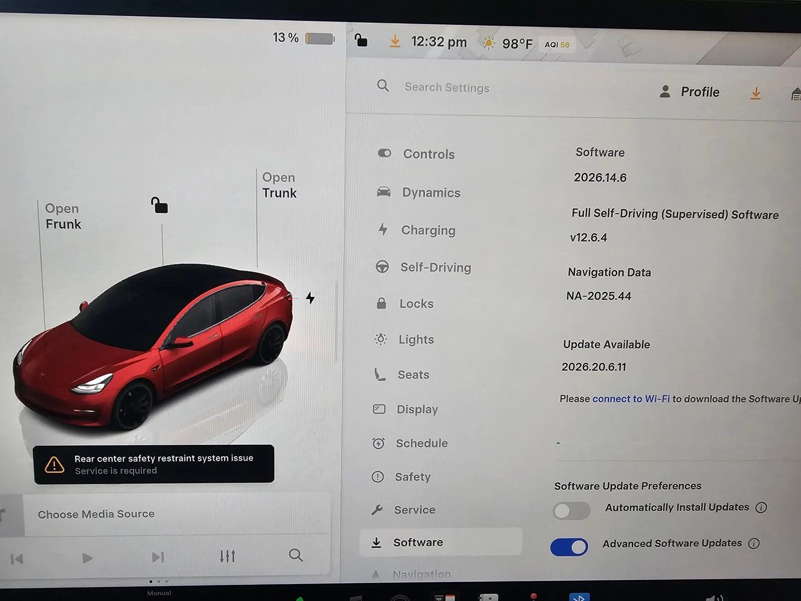Tesla Model 3 photo 17