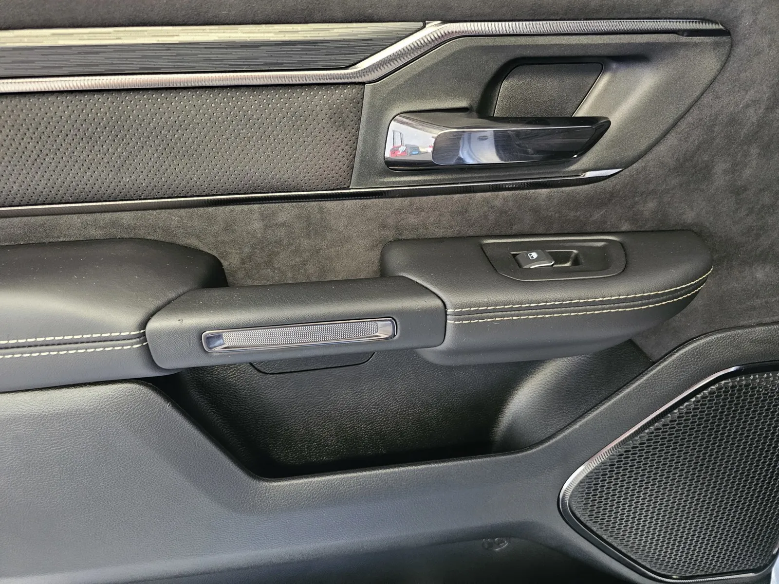 Ram 1500 photo 12