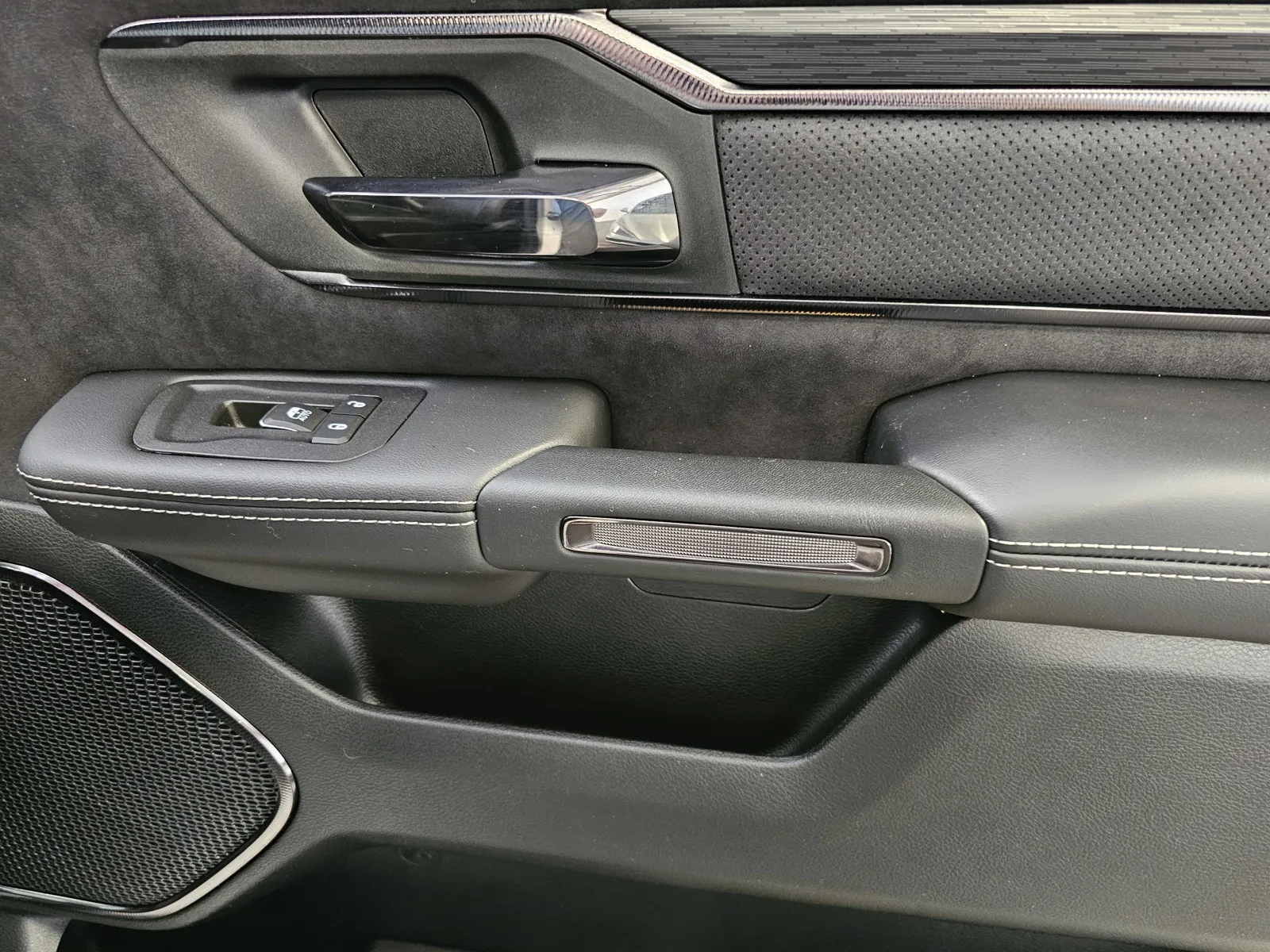 Ram 1500 photo 6